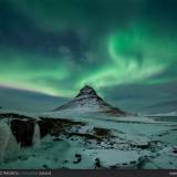 Aurora Boreale Kirkjufell inverno.