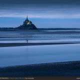Mont Saint Michel all'ora blu.