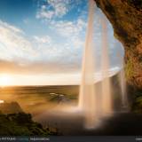 Seljalandsfoss al tramonto.