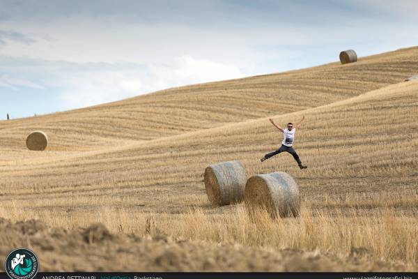 Saltando tra le colline