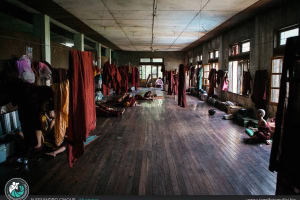 Mrauk U myanmar reportage