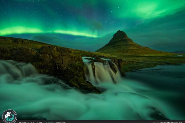 aurora al kirkjufell