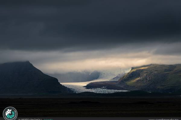 Vatnajokull: il ghiacciaio più grande d'Europa si trova in Islanda!