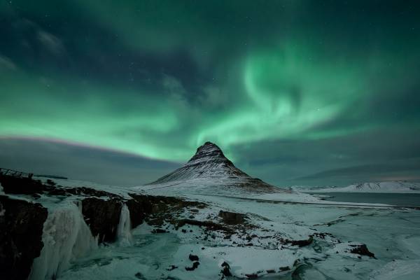 Un viaggio fotografico per scoprire l’islanda e l'aurora boreale in inverno.