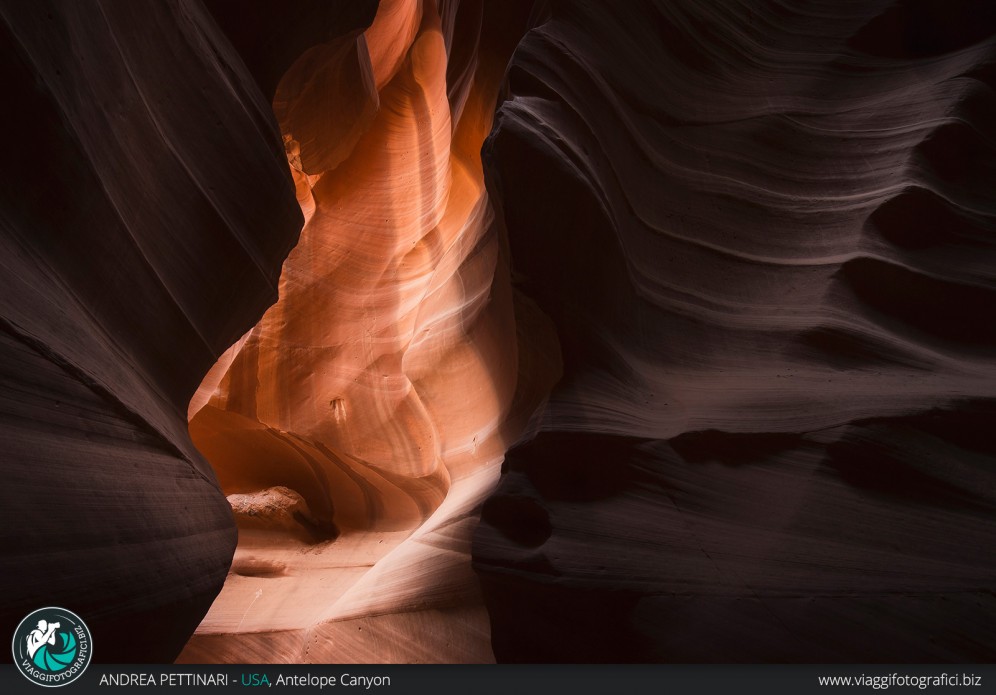Antelope Canyon:  forme e colori .