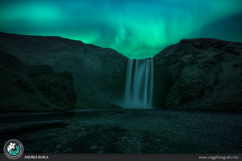 Aurora a Skogafoss