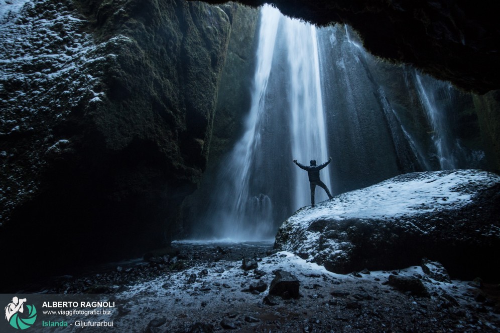 Gljufurarbui: cascata di Gljúfrafoss in Islanda.